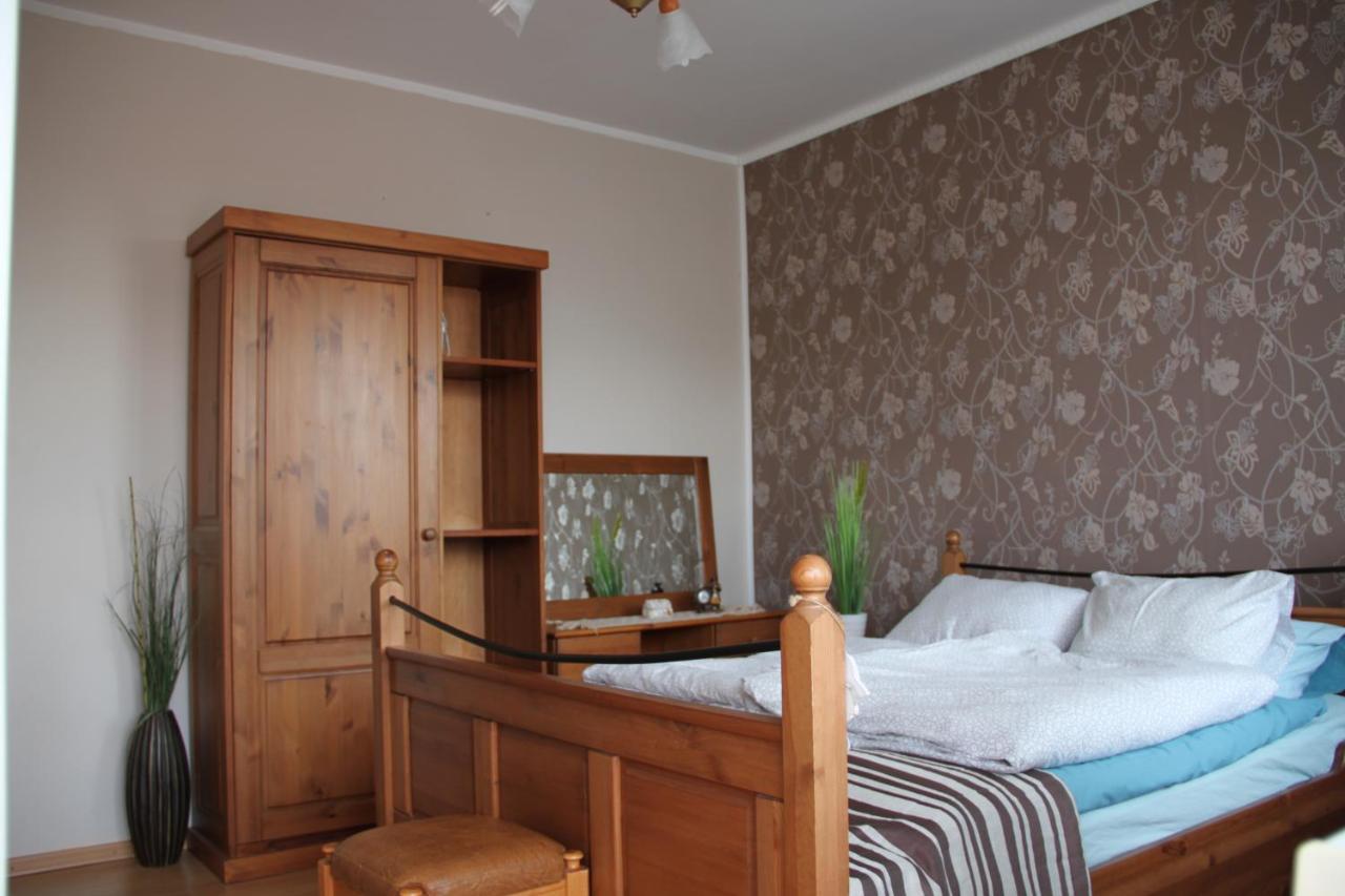 Apartamenty Eka Dom Goscinny 350M Do Plazy Реваль Экстерьер фото