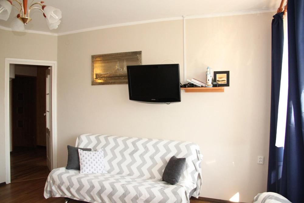 Apartamenty Eka Dom Goscinny 350M Do Plazy Реваль Экстерьер фото