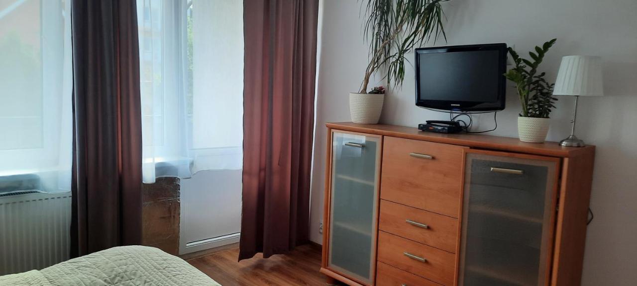 Apartamenty Eka Dom Goscinny 350M Do Plazy Реваль Экстерьер фото